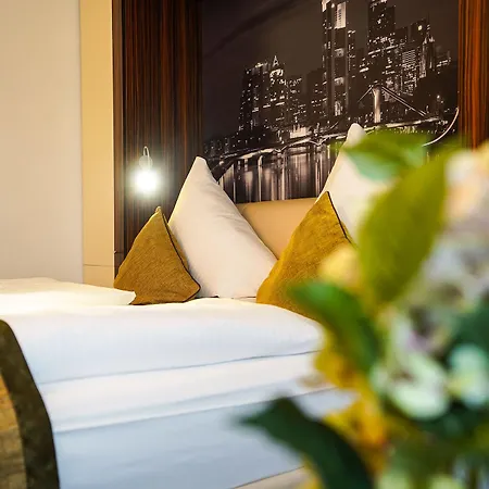 Hotel Scala Frankfurt Centre 3*