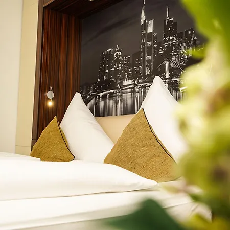 Scala Frankfurt Centre Hotel 3*
