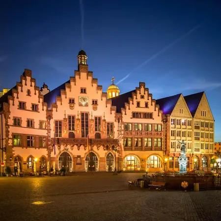 Scala Frankfurt Centre 3*