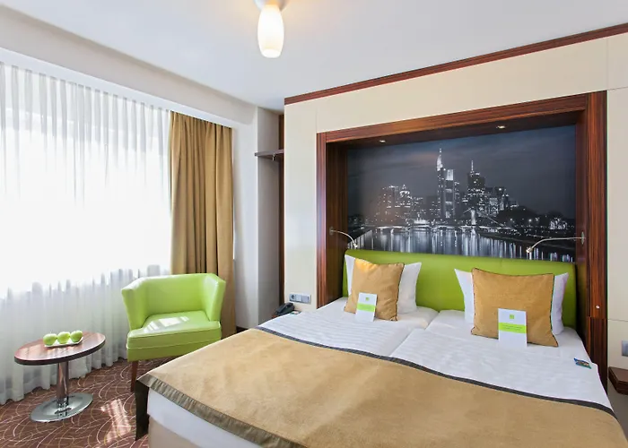 Otel Scala Frankfurt Centre 3*