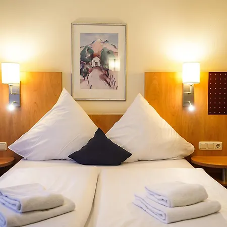 Szálloda Scala Frankfurt Centre 3*