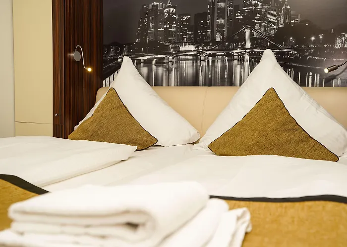 Scala Frankfurt Centre Szálloda 3*