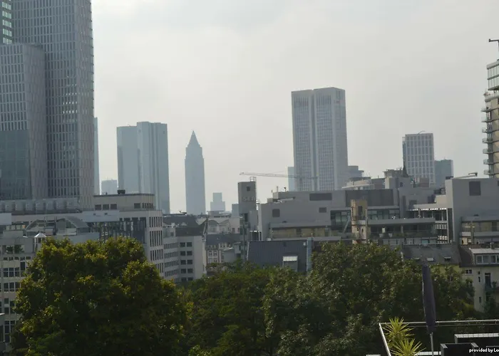 Szálloda Scala Frankfurt Centre 3*